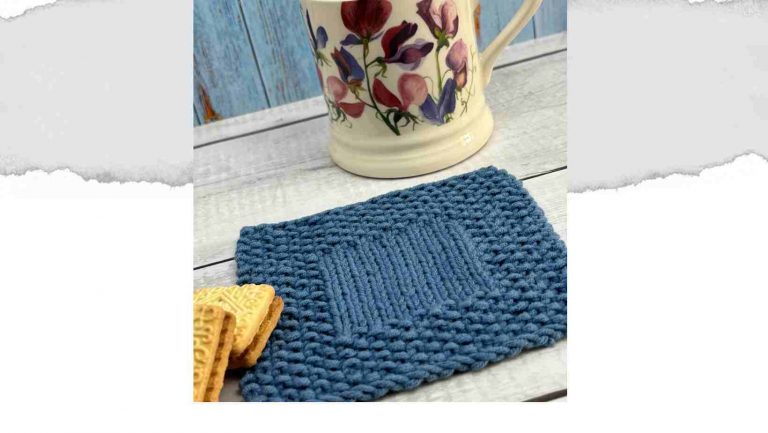 Moss Stitch knitted coasted in denim blue