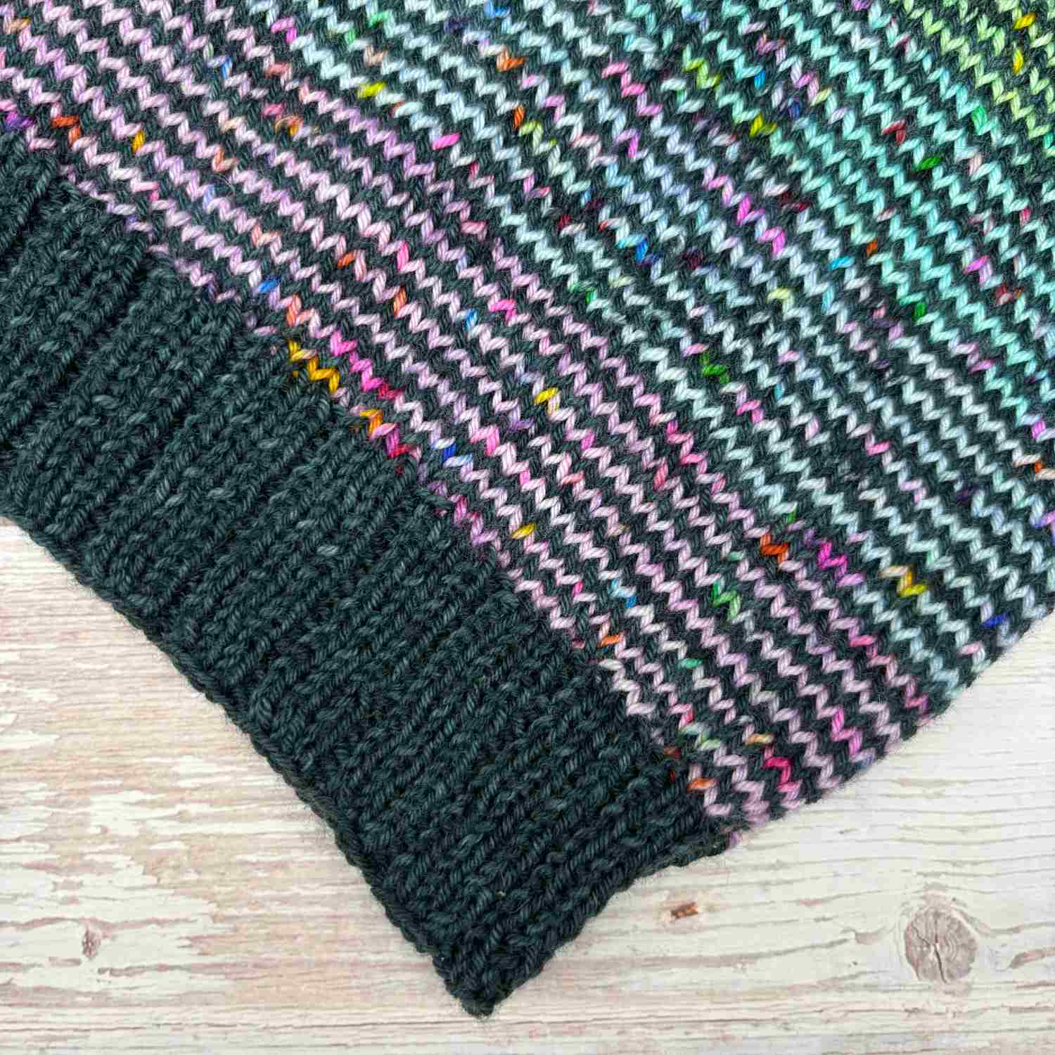 Close-up of ribbed edge on Easy Knitted Cowl using Helix Knitting Technique.