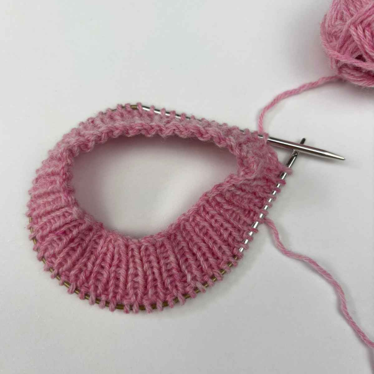 showing close up of sock rib for ankle socks