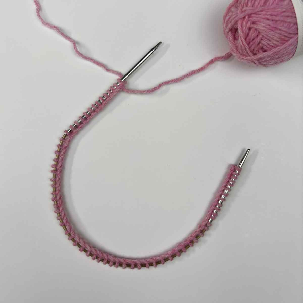 casting on for free sock knitting pattern